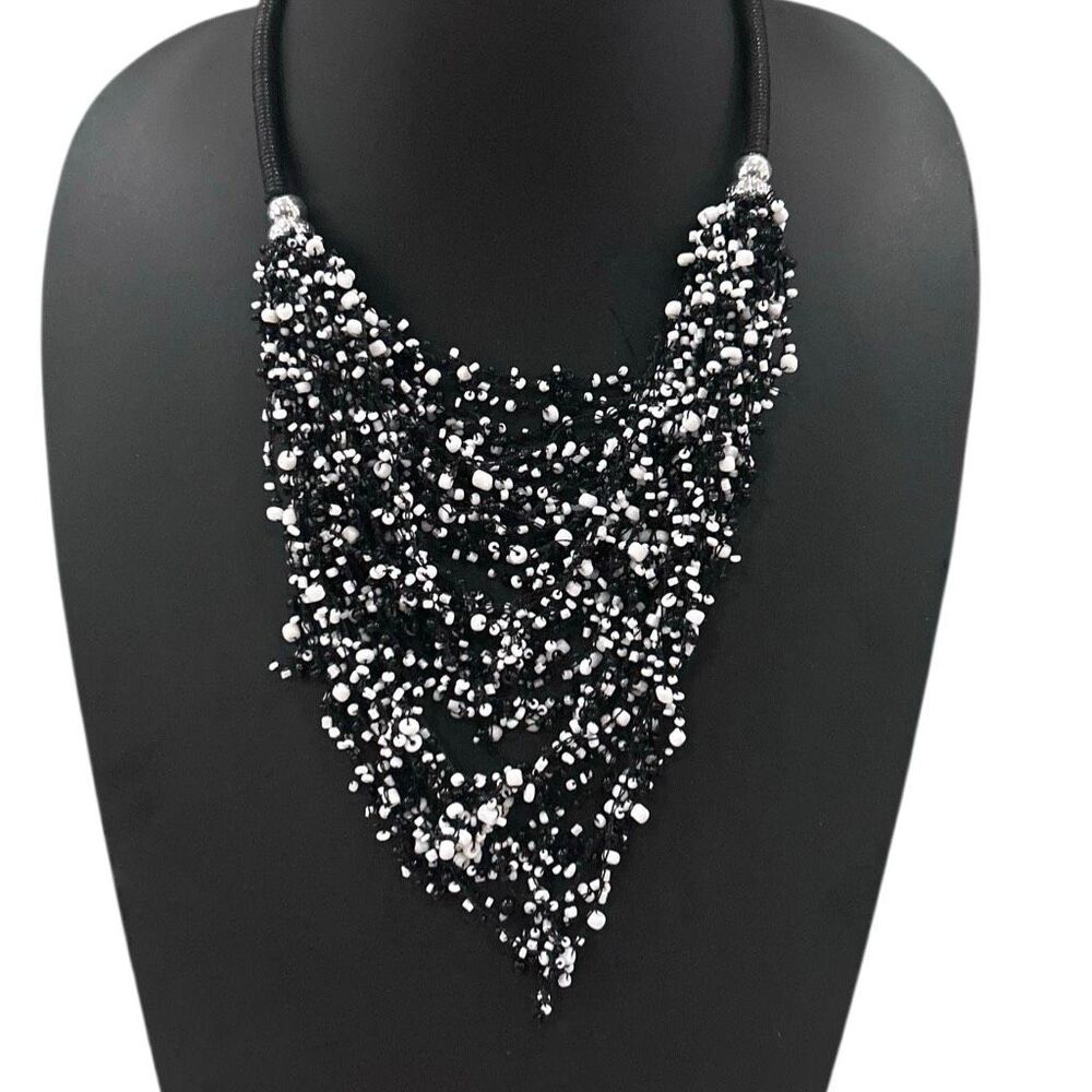 NWT Chico's Beaded Bib Necklace Women's 17" Black & White Seed Beads Adjustable